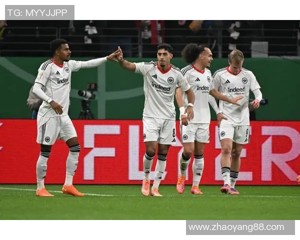 多特蒙德足球俱乐部的发展历程与未来前景分析 多特蒙德足球俱乐部的发展历程与未来前景分析