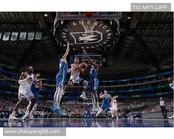 太阳激战独行侠巅峰对决群星闪耀上演精彩篮球盛宴