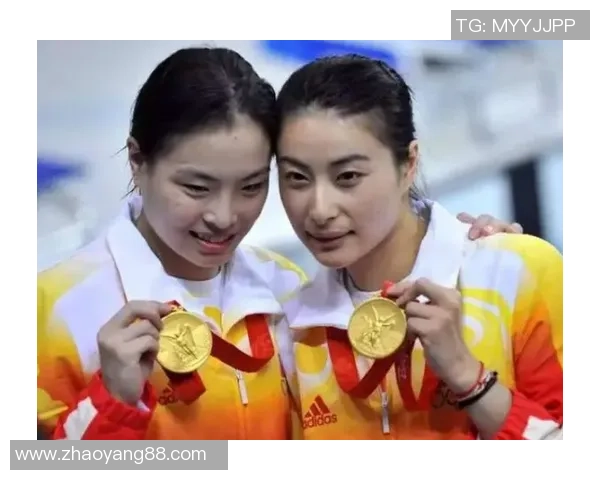 郭晶晶从跳水女皇到贤妻良母的人生转变与家庭幸福故事