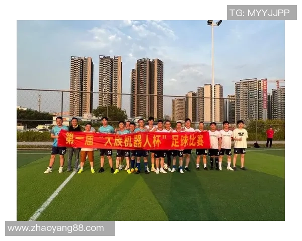世界杯激情四溢各国球迷共庆盛事足球梦想在绿茵场上绽放光彩